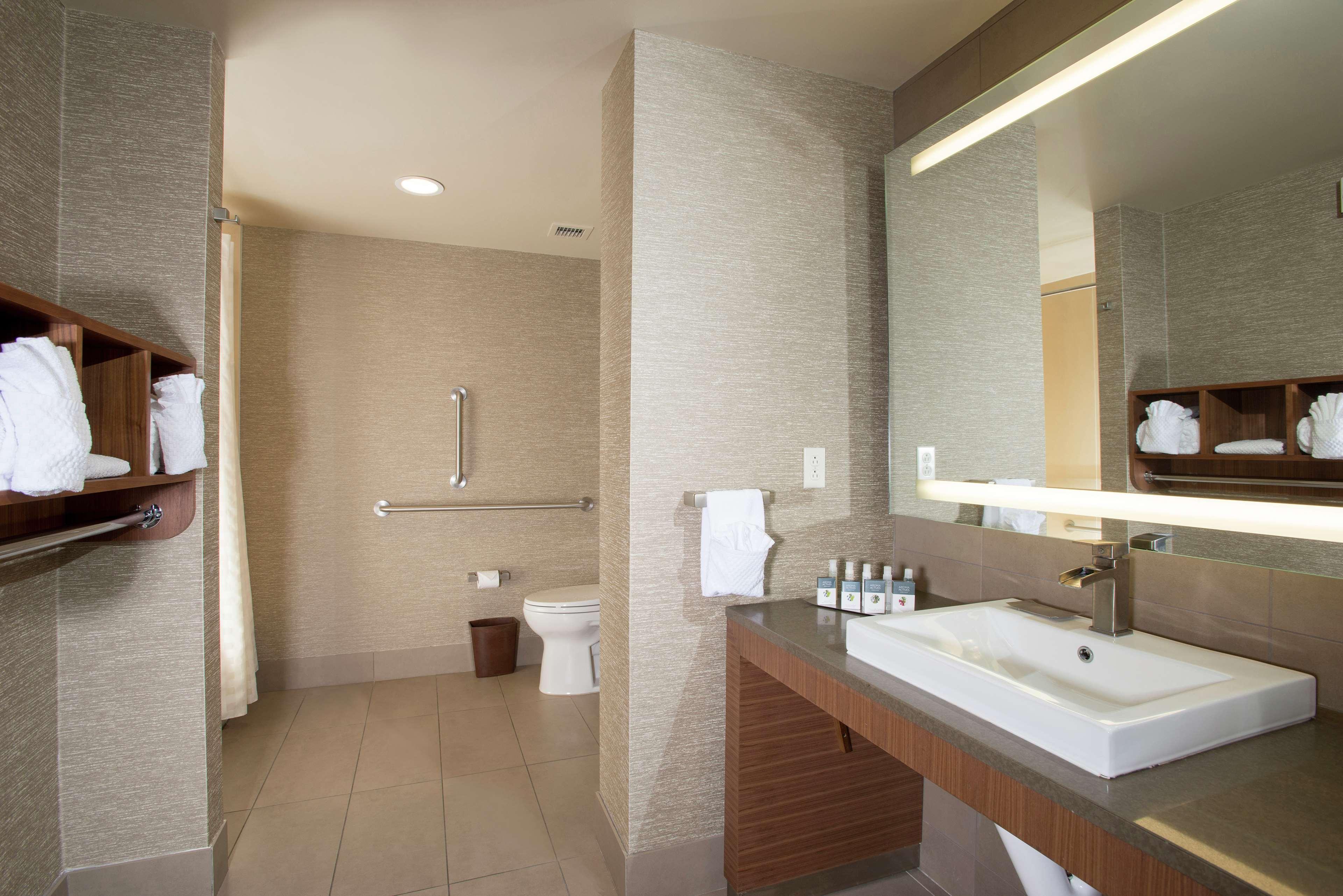 The Broadway Columbia - A Doubletree By Hilton Hotel Exteriér fotografie