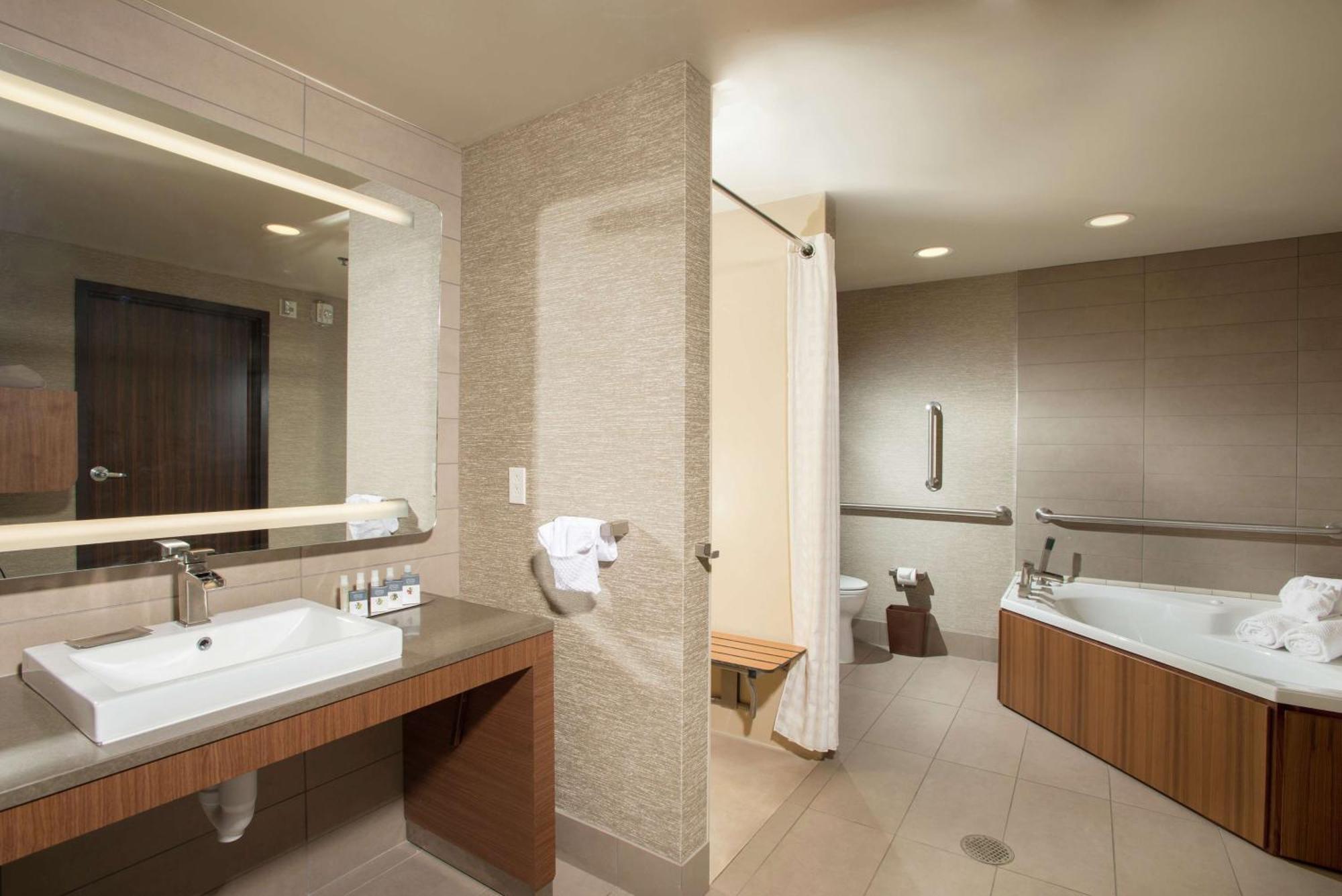 The Broadway Columbia - A Doubletree By Hilton Hotel Exteriér fotografie