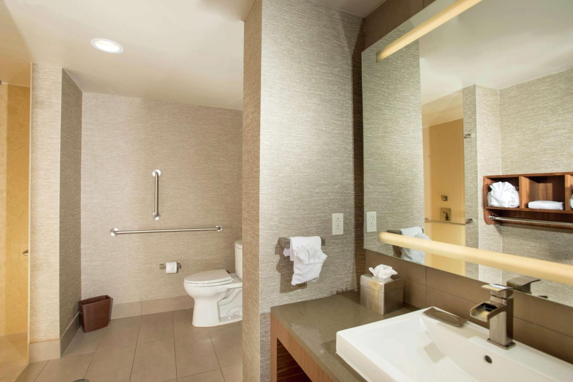 The Broadway Columbia - A Doubletree By Hilton Hotel Exteriér fotografie
